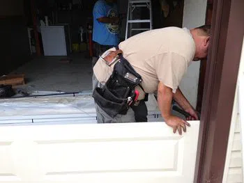 Metro Garage Door Service Redford Charter Twp, MI 248-436-3807 - inst-cont-gdr-19m